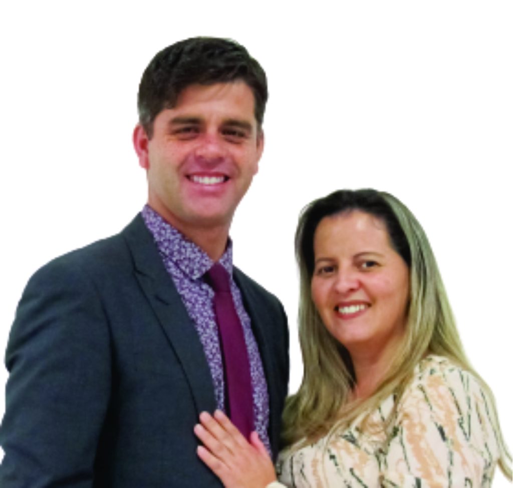 Pr. Oseias e Adriana Pereira