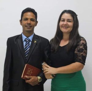 Ev. Samuel e Érica Monteiro