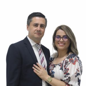 Ev. Cleber e Sara Pires