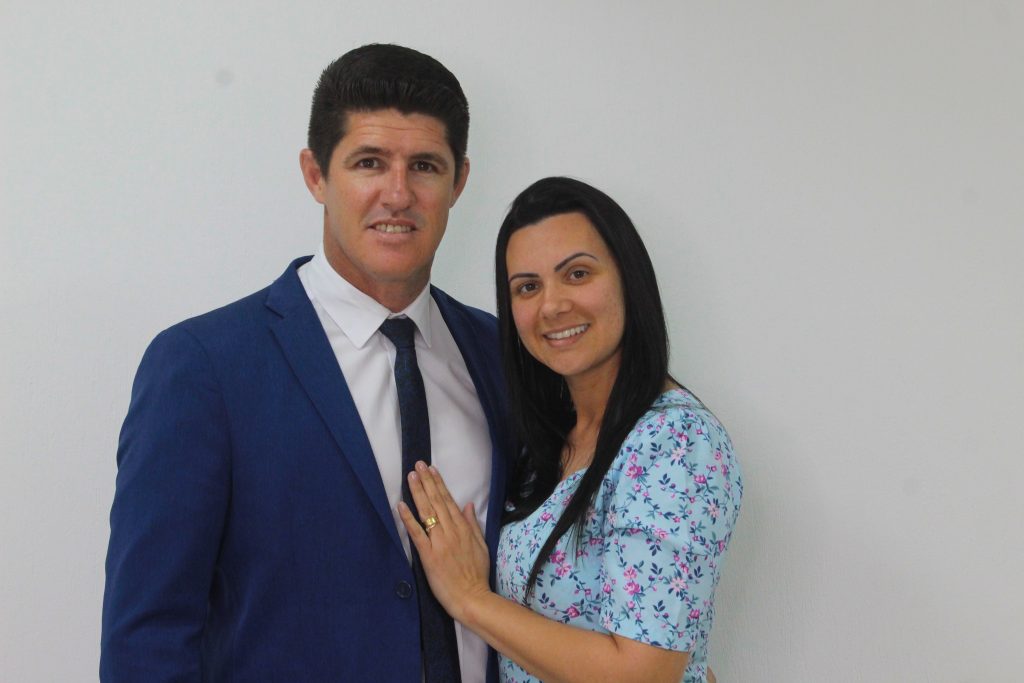 Pb. Jonathan e Jéssica Reis